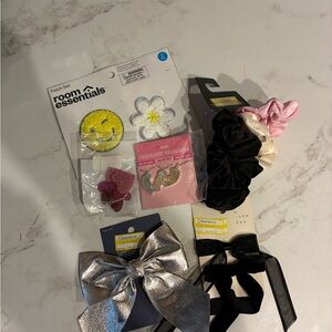 Room Essentials Pink, Black, Silver Kids Hair Accessory Set